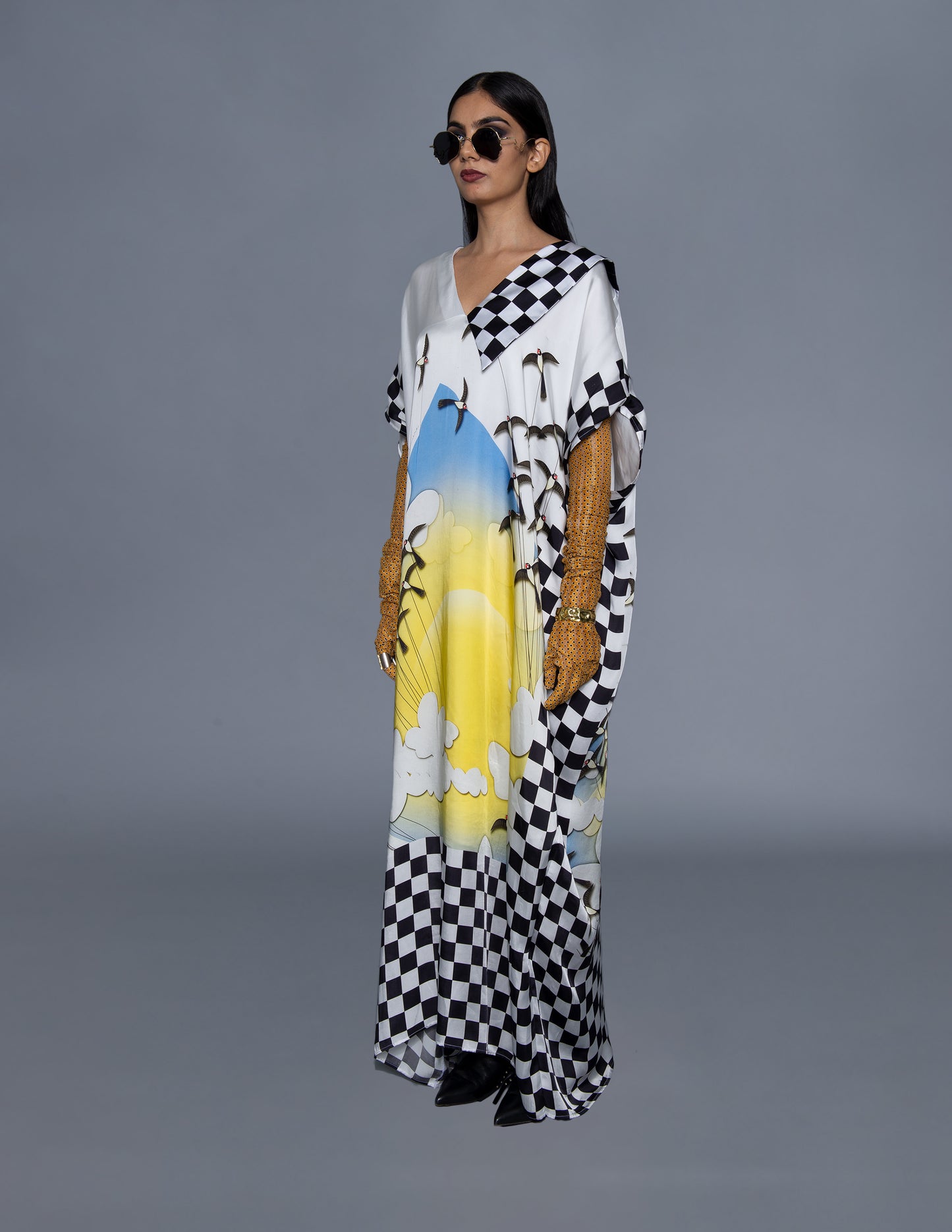 Single Chelsea Collar Kaftan