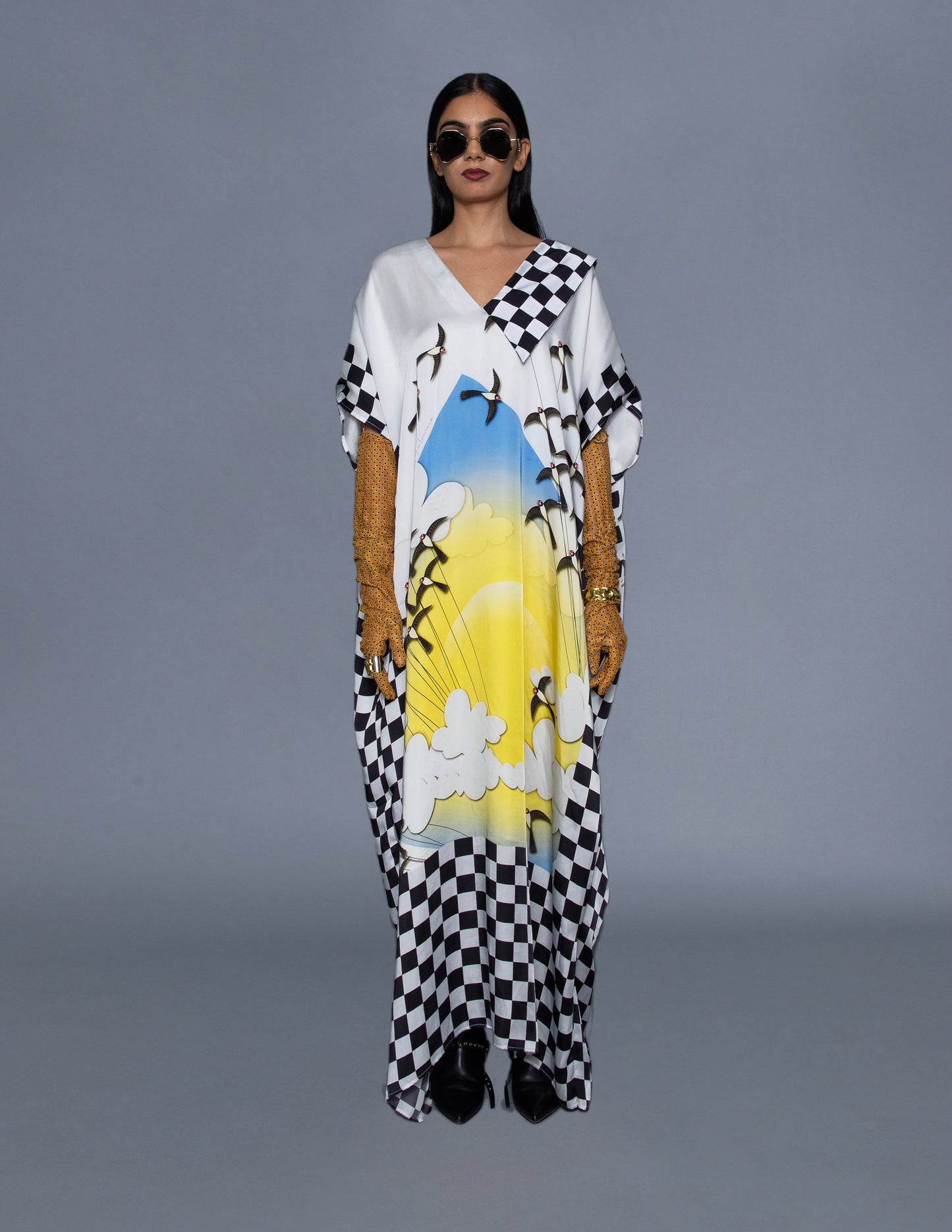 Single Chelsea Collar Kaftan